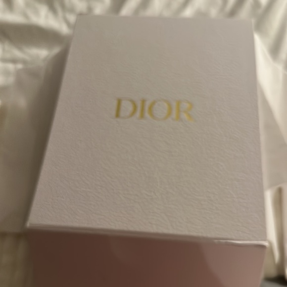 ❤️❤️HOST PICK❤️❤️ Christian Dior 30 Montaigne Box Bag - Picture 9 of 13
